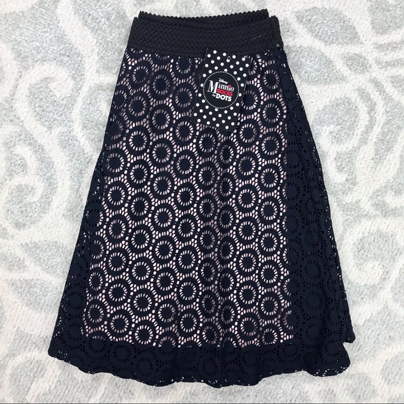 Disney Minnie Rocks the Dots Junior’s Lace Skirt by Disney NWT Size M Medium - Picture 6 of 8